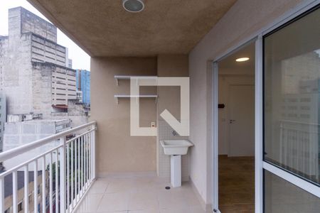 Studio para alugar com 36m², 1 quarto e sem vaga Studio para alugar com 36m², 1 quarto e sem vagaVaranda