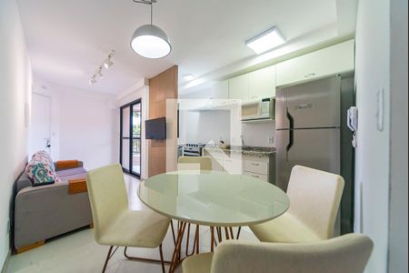 Sala de apartamento para alugar com 1 quarto, 41m² em Vila Valparaíso, Santo André