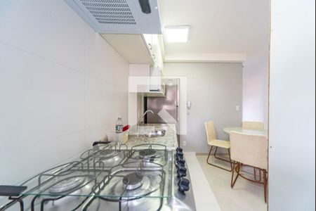 Cozinha de apartamento para alugar com 1 quarto, 41m² em Vila Valparaíso, Santo André