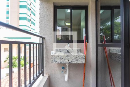 Varanda da Sala de apartamento para alugar com 1 quarto, 41m² em Vila Valparaíso, Santo André