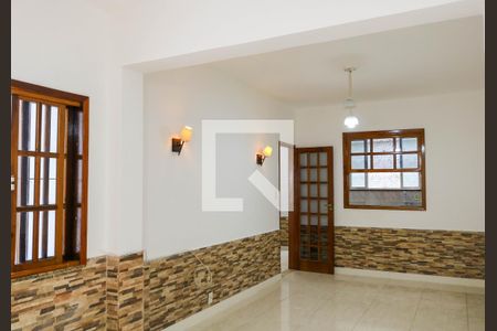 Sala de casa para alugar com 2 quartos, 80m² em Abolição, Rio de Janeiro