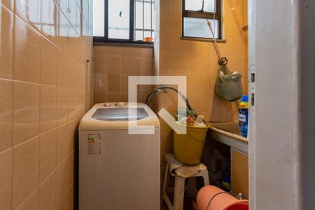 Apartamento à venda com 71m², 2 quartos e 1 vagaCozinha e Área de Serviço