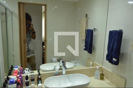 Apartamento para alugar com 50m², 3 quartos e 2 vagasBanheiro