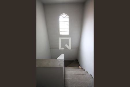 Casa à venda com 178m², 3 quartos e 3 vagasEscada