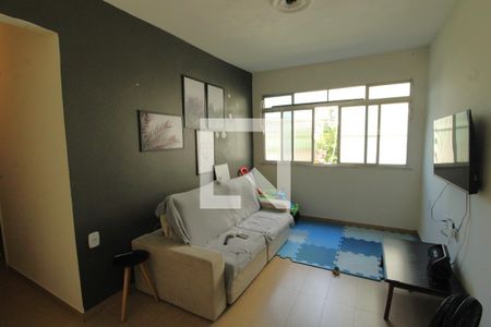 Sala de apartamento à venda com 3 quartos, 60m² em Todos Os Santos, Rio de Janeiro