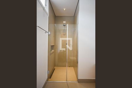 Casa à venda com 625m², 4 quartos e 6 vagas Casa à venda com 625m², 4 quartos e 6 vagasBanheiro Suíte 1