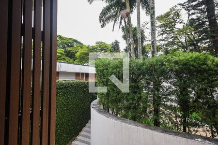 Casa à venda com 625m², 4 quartos e 6 vagas Casa à venda com 625m², 4 quartos e 6 vagasVista da Suíte 2