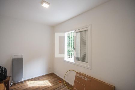 Casa à venda com 625m², 4 quartos e 6 vagas Casa à venda com 625m², 4 quartos e 6 vagasQuarto de Serviço