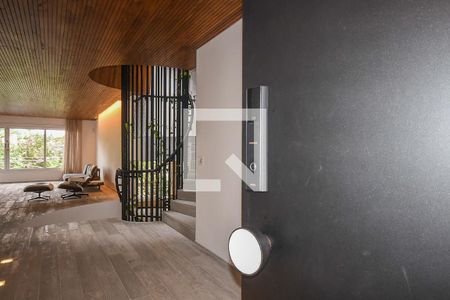 Fechadura Eletrônica de casa à venda com 4 quartos, 625m² em Jardim Leonor, São Paulo