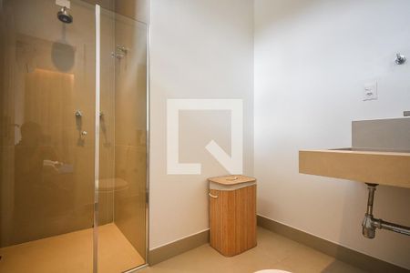 Casa à venda com 625m², 4 quartos e 6 vagas Casa à venda com 625m², 4 quartos e 6 vagasBanheiro Suíte 1