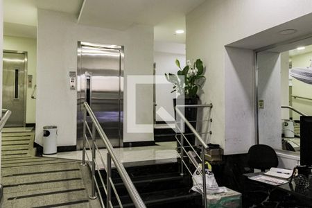 Apartamento à venda com 90m², 3 quartos e sem vagaHall de entrada