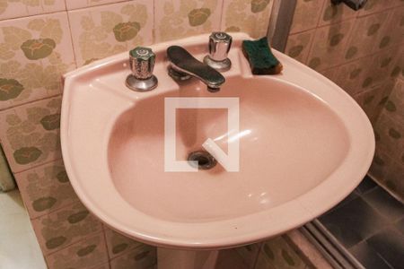 Apartamento à venda com 90m², 3 quartos e sem vagaBanheiro Social