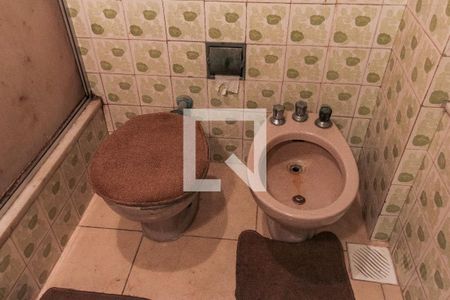 Apartamento à venda com 90m², 3 quartos e sem vagaBanheiro Social