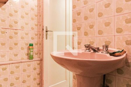 Apartamento à venda com 90m², 3 quartos e sem vagaBanheiro Social