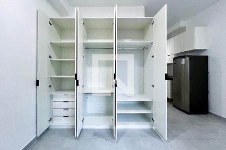 Studio de apartamento para alugar com 1 quarto, 27m² em Vila Olímpia, São Paulo