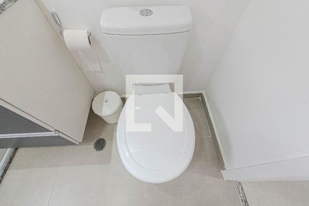 Studio para alugar com 32m², 1 quarto e sem vaga Studio para alugar com 32m², 1 quarto e sem vagaBanheiro