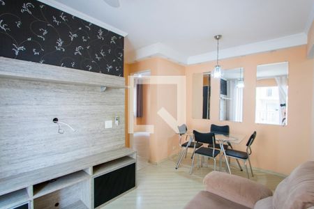 Sala de apartamento à venda com 2 quartos, 45m² em Vila Homero Thon, Santo André