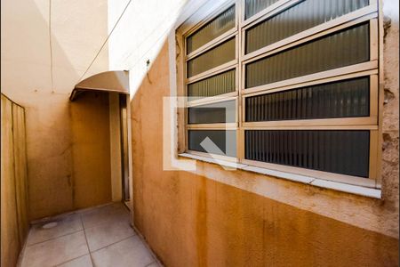 Apartamento para alugar com 55m², 2 quartos e 1 vagaÁrea de Serviço