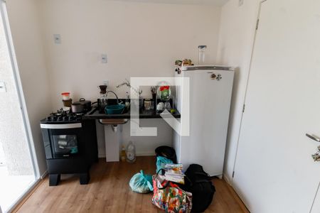 Sala/Cozinha de apartamento à venda com 2 quartos, 31m² em Vila Sonia, São Paulo