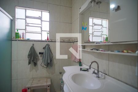 Casa à venda com 240m², 3 quartos e 4 vagas Casa à venda com 240m², 3 quartos e 4 vagasBanheiro