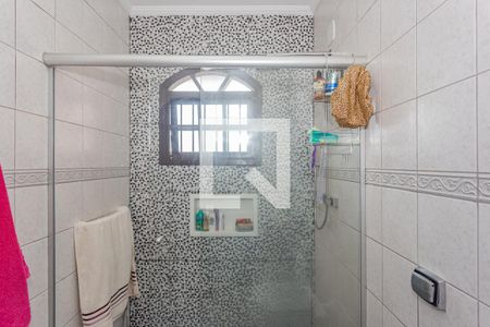 Casa à venda com 128m², 3 quartos e 2 vagas Casa à venda com 128m², 3 quartos e 2 vagasBanheiro da Suíte