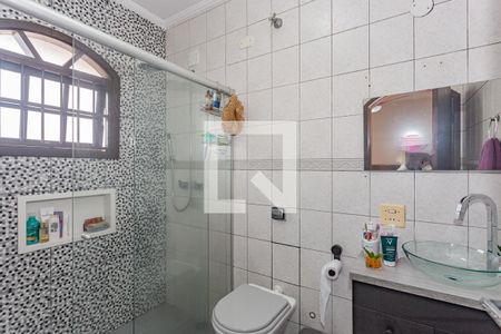 Casa à venda com 128m², 3 quartos e 2 vagas Casa à venda com 128m², 3 quartos e 2 vagasBanheiro da Suíte