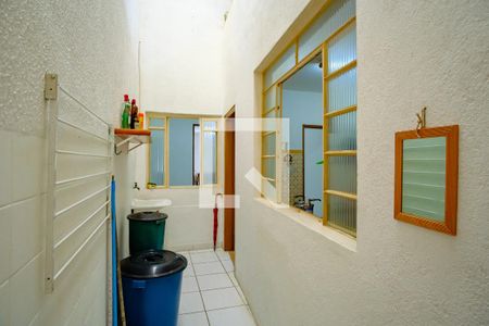 Casa à venda com 100m², 2 quartos e 1 vagaÁrea de Serviço