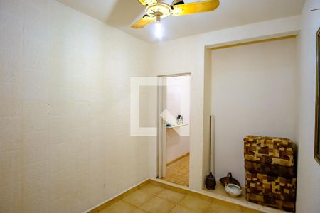 Casa à venda com 100m², 2 quartos e 1 vagaSuíte