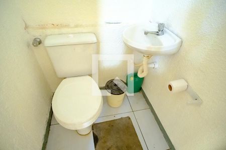 Casa à venda com 100m², 2 quartos e 1 vagaLavabo