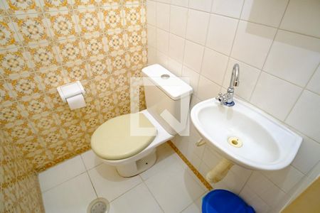 Casa à venda com 100m², 2 quartos e 1 vagaBanheiro