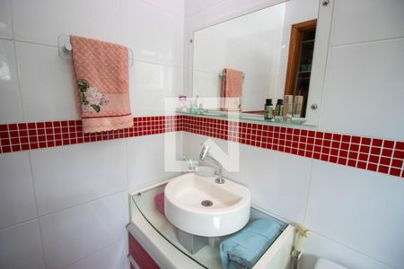 Casa à venda com 409m², 4 quartos e 3 vagasSuíte 1 