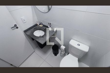 Apartamento para alugar com 54m², 2 quartos e 1 vaga Apartamento para alugar com 54m², 2 quartos e 1 vagaBanheiro Suíte