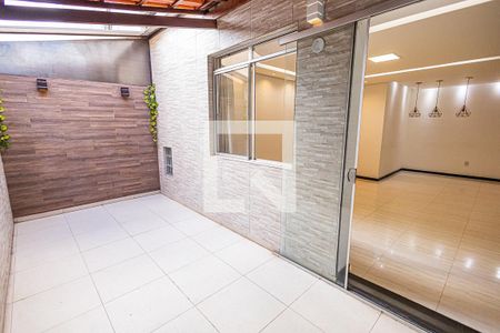 Apartamento à venda com 132m², 4 quartos e 2 vagasÁrea privativa, Gortmet e Serviço