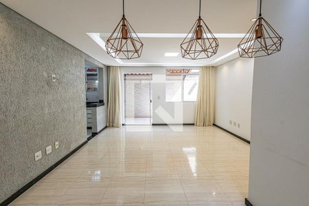 Sala de apartamento à venda com 4 quartos, 132m² em Fernão Dias, Belo Horizonte