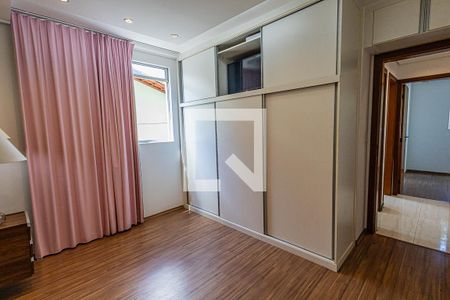 Quarto 1 / suite de apartamento à venda com 4 quartos, 132m² em Fernão Dias, Belo Horizonte