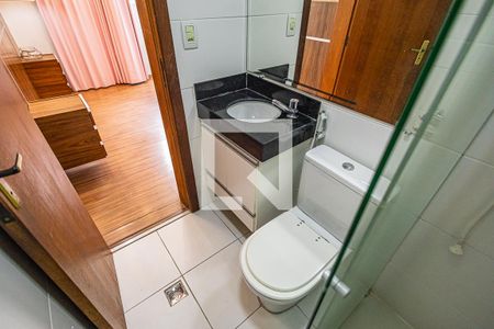 Apartamento à venda com 132m², 4 quartos e 2 vagasSuite