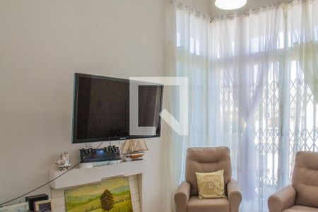 Sala de casa à venda com 3 quartos, 217m² em Aberta dos Morros, Porto Alegre