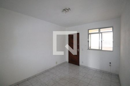 Sala de apartamento para alugar com 2 quartos, 60m² em Gradim, São Gonçalo