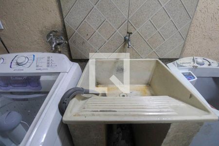 Casa à venda com 250m², 3 quartos e 2 vagasÁrea de Serviço