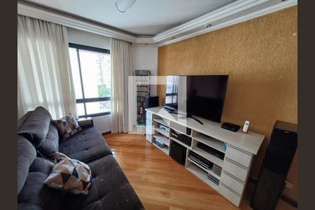 Sala de TV de apartamento à venda com 3 quartos, 185m² em Vila Suzana, São Paulo