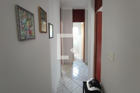 Corredor Quartos de apartamento à venda com 3 quartos, 71m² em Jardim das Bandeiras, Campinas