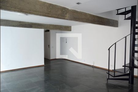 Apartamento para alugar com 222m², 3 quartos e 2 vagasSala - piso inferior