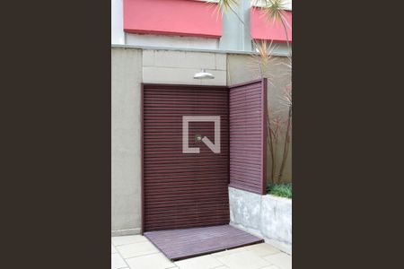 Apartamento para alugar com 222m², 3 quartos e 2 vagasDucha da piscina