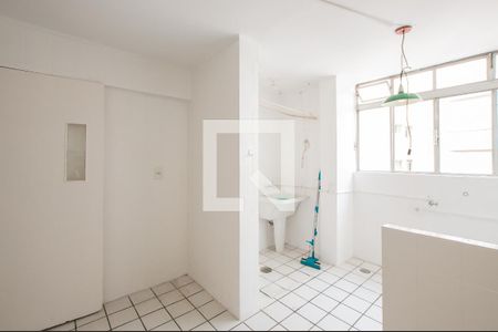 Apartamento para alugar com 222m², 3 quartos e 2 vagasCozinha 2 (inferior)
