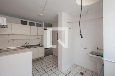 Apartamento para alugar com 222m², 3 quartos e 2 vagasÁrea de Serviço 2 (inferior)