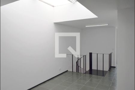 Apartamento para alugar com 222m², 3 quartos e 2 vagasSala - piso superior