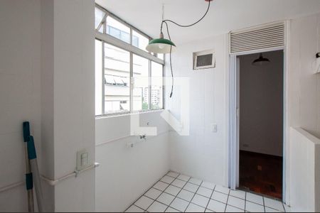 Apartamento para alugar com 222m², 3 quartos e 2 vagasÁrea de Serviço 2 (inferior)