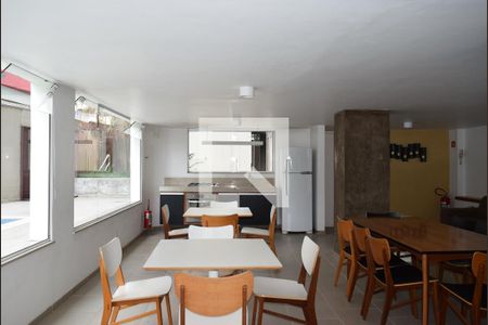 Apartamento para alugar com 222m², 3 quartos e 2 vagasÁrea comum- Salão de Festas