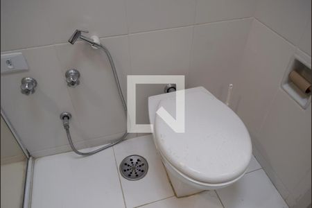 Apartamento para alugar com 222m², 3 quartos e 2 vagasBanheiro da Suíte 4 - piso superior