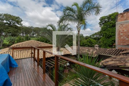 Casa à venda com 300m², 3 quartos e 2 vagasVaranda